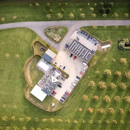 Domaine De La Noiseraie Rhisnes