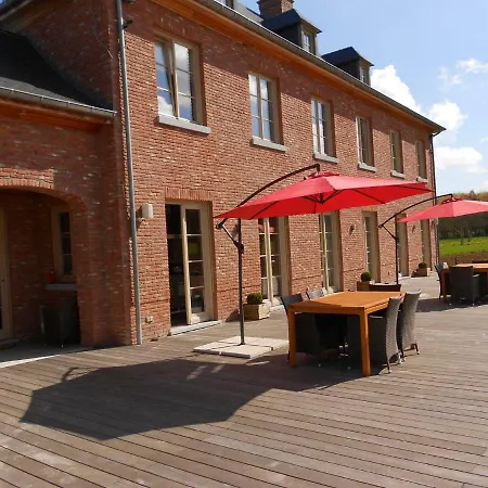 Domaine De La Noiseraie B&B 4*