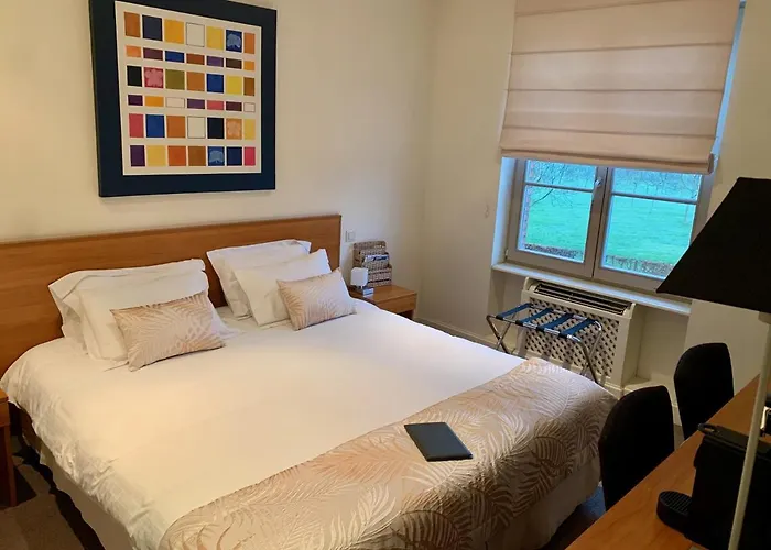 Domaine De La Noiseraie 4*