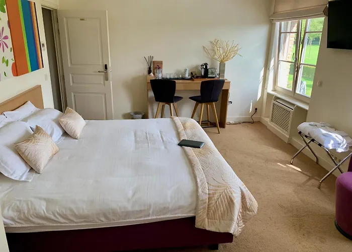 Bed & Breakfast Domaine De La Noiseraie Rhisnes