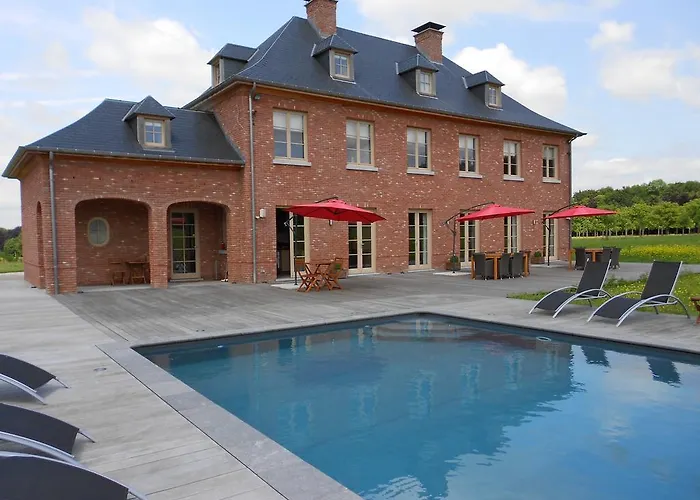 Domaine De La Noiseraie Bed & Breakfast Rhisnes