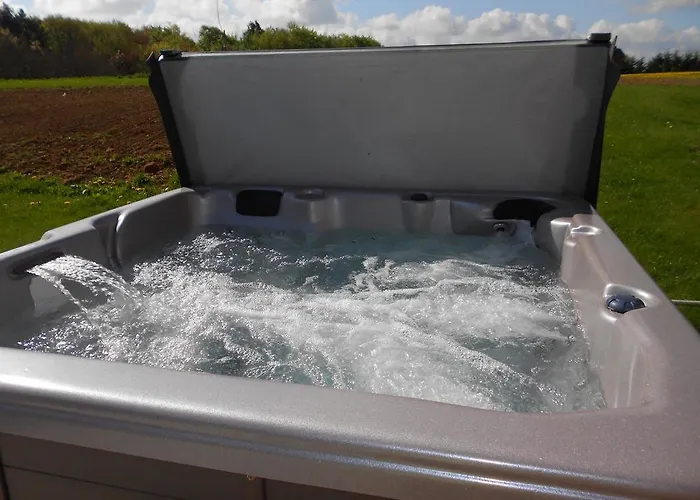 Domaine De La Noiseraie Bed & Breakfast